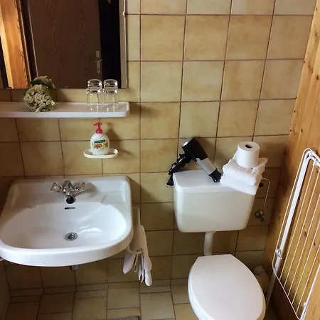 Gadenstaetter In Der شقة زيل أم سي