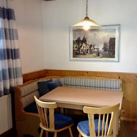 Apartament Gadenstaetter In Der