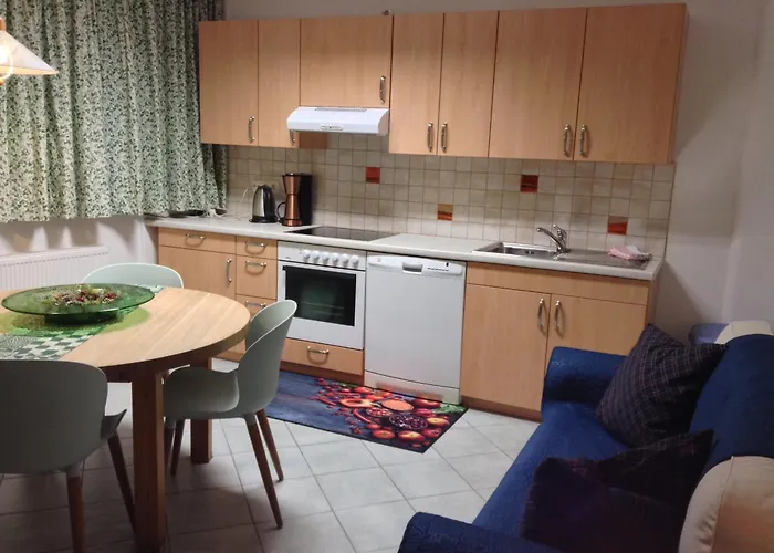 Gadenstaetter In Der *