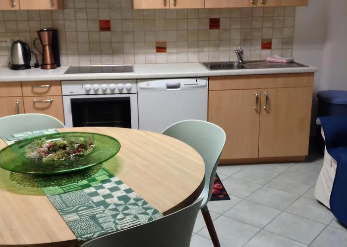 Gadenstaetter In Der Appartement *