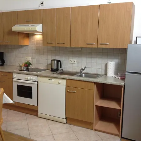 Gadenstaetter In Der * Целль-ам-Зеє